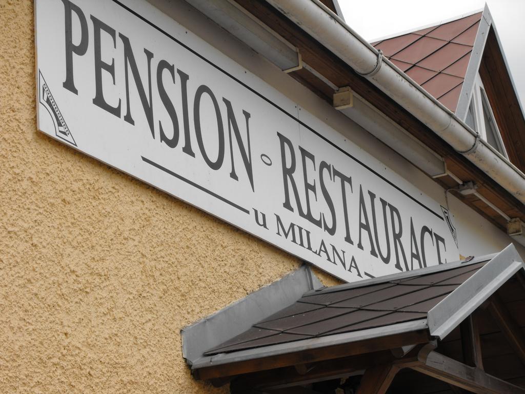 Pension U Milana Dvur Kralove nad Labem Exterior photo